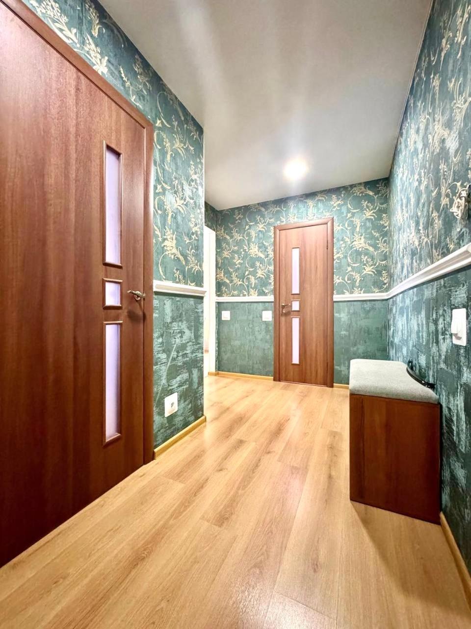 Apartpoltava: Cozy With Panoramic Balcony * Poltava